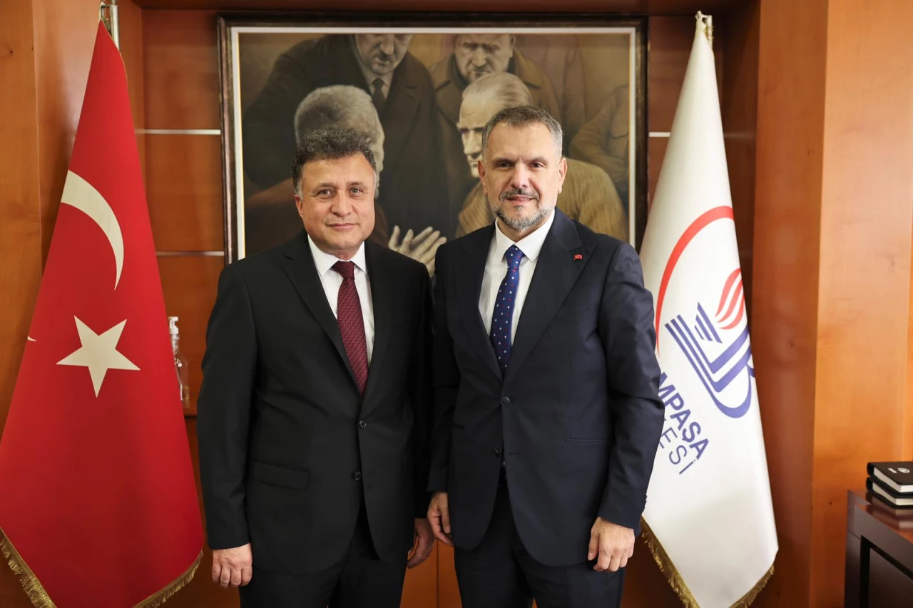 İbrahim Akın  göreve başladı