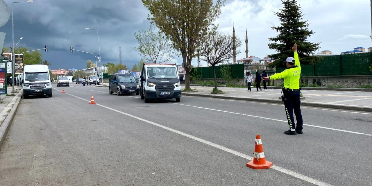 Yeni cezalar cep yakacak! Trafikte kavga edene 180 bin lira ceza geliyor!