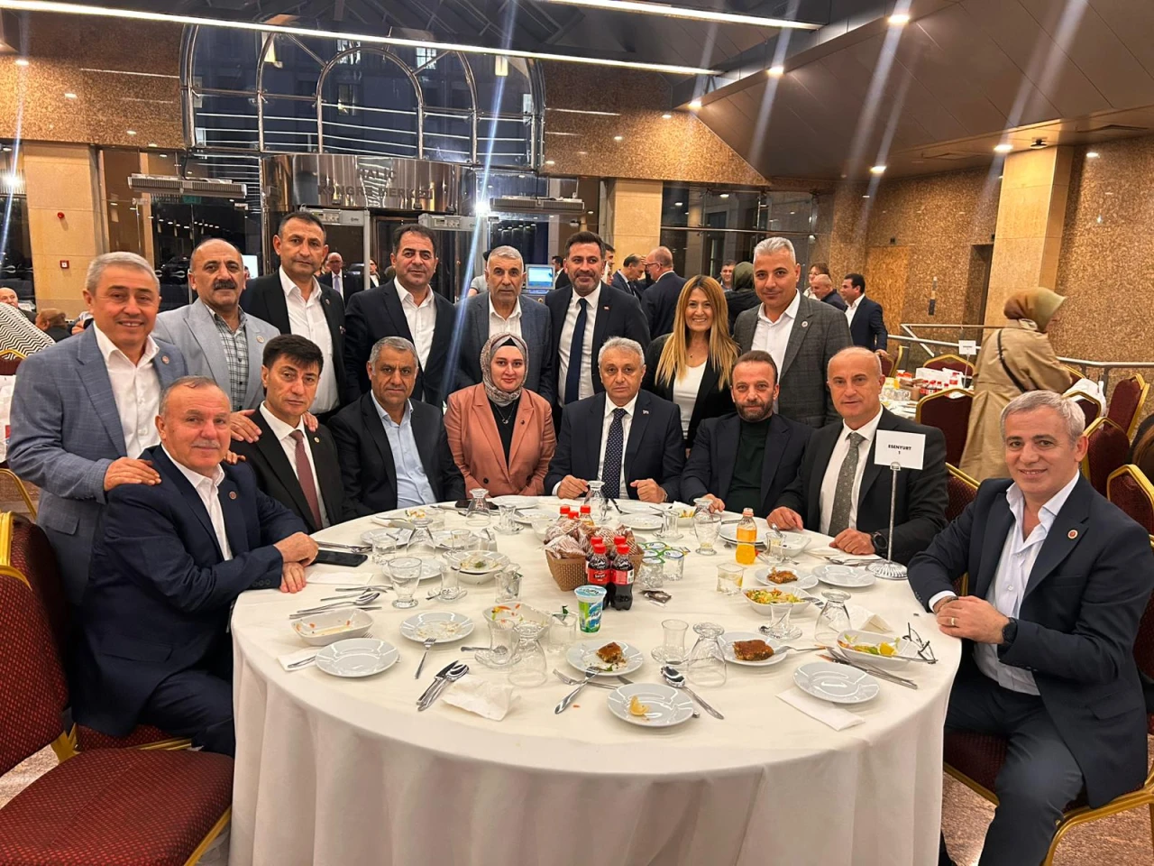 "Muhtarlarımız mahalle kahramanlarımız!"