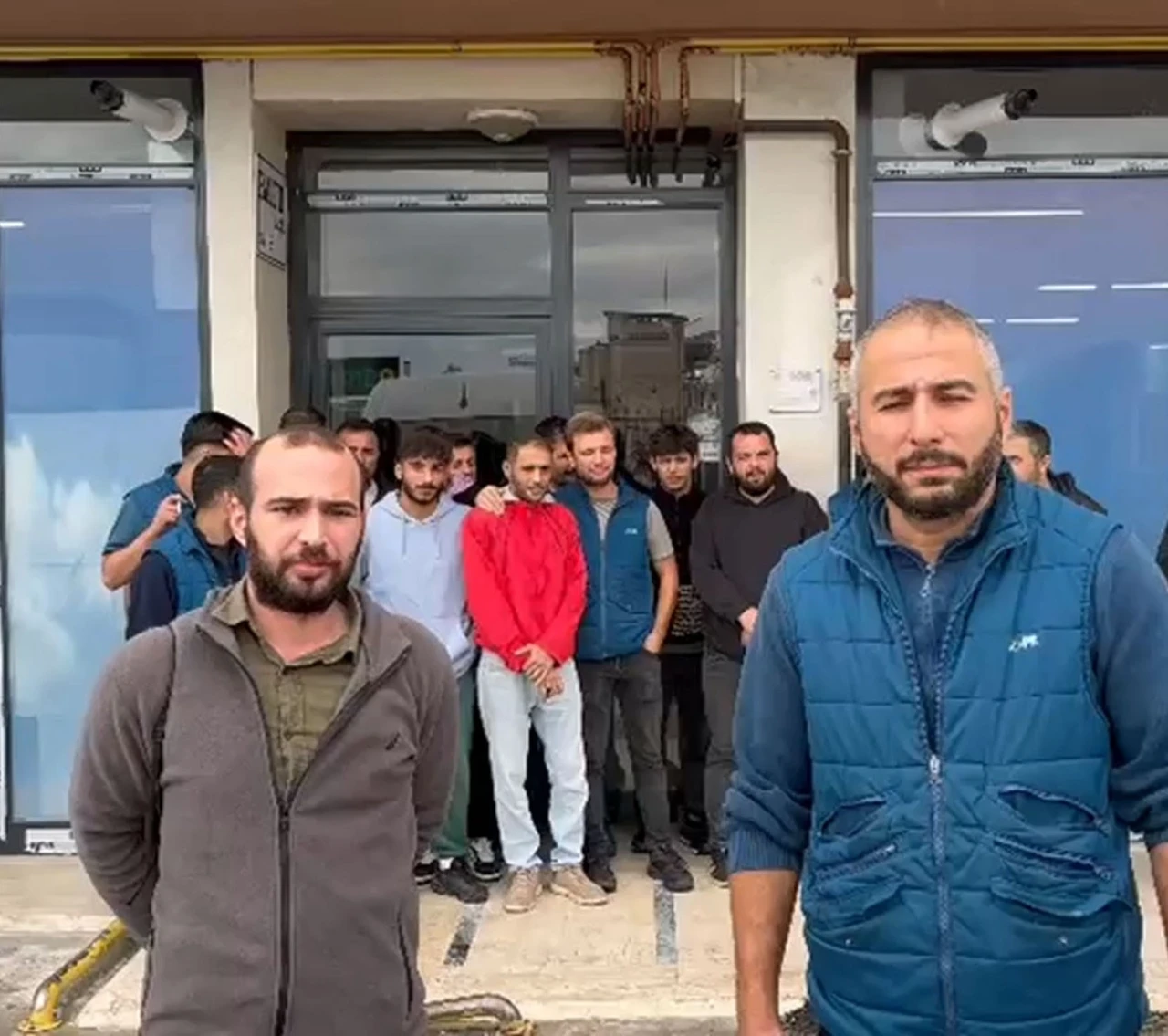 PTT Beylikdüzü şubesi çalışanları isyanda: Hakarete uğruyoruz!