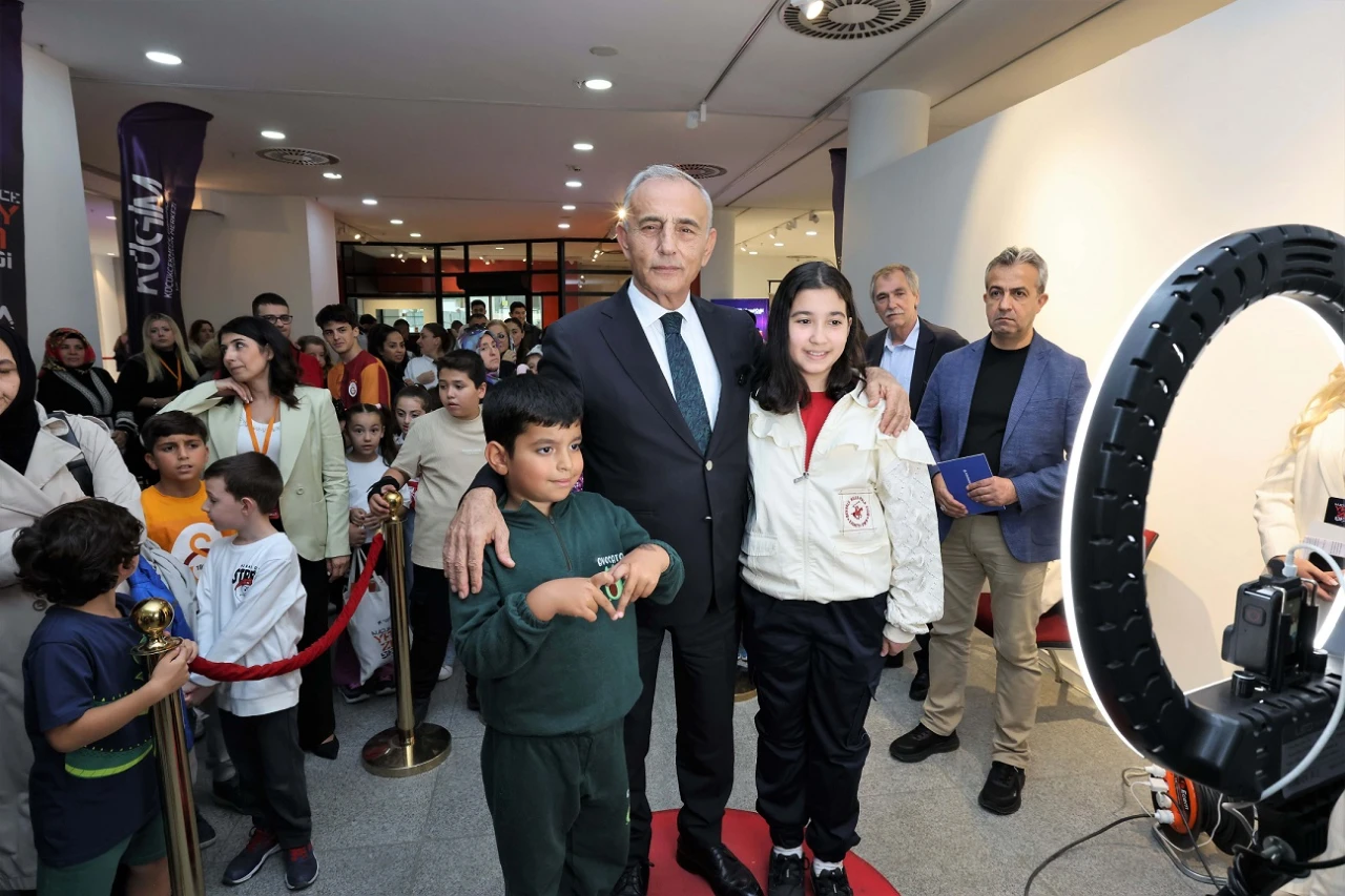 Küçükçekmece Belediyesi 'Yapay Zeka Şenliği' düzenledi