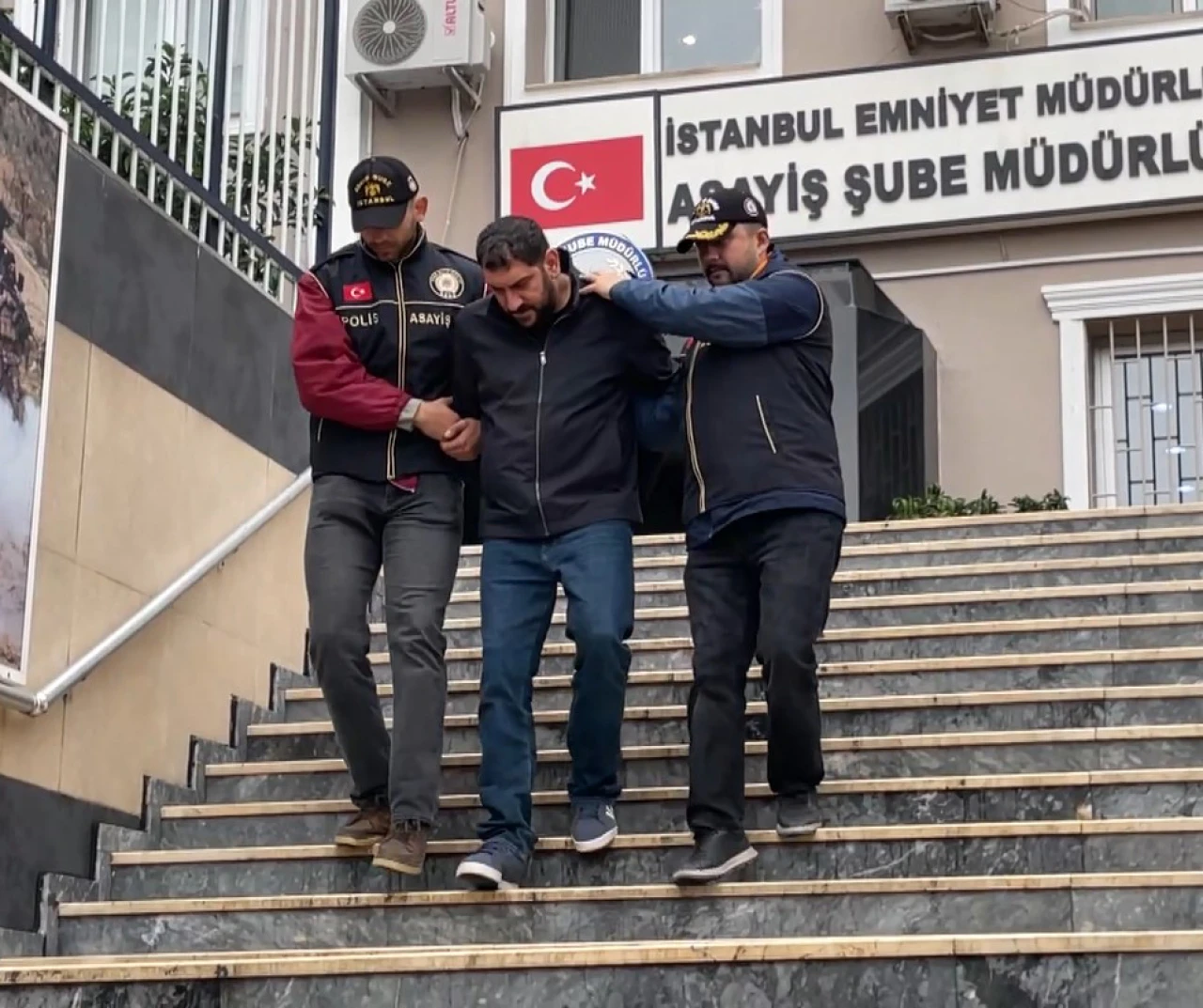 Gaziantep'ten kaçtı Büyükçekmece'de yakalandı
