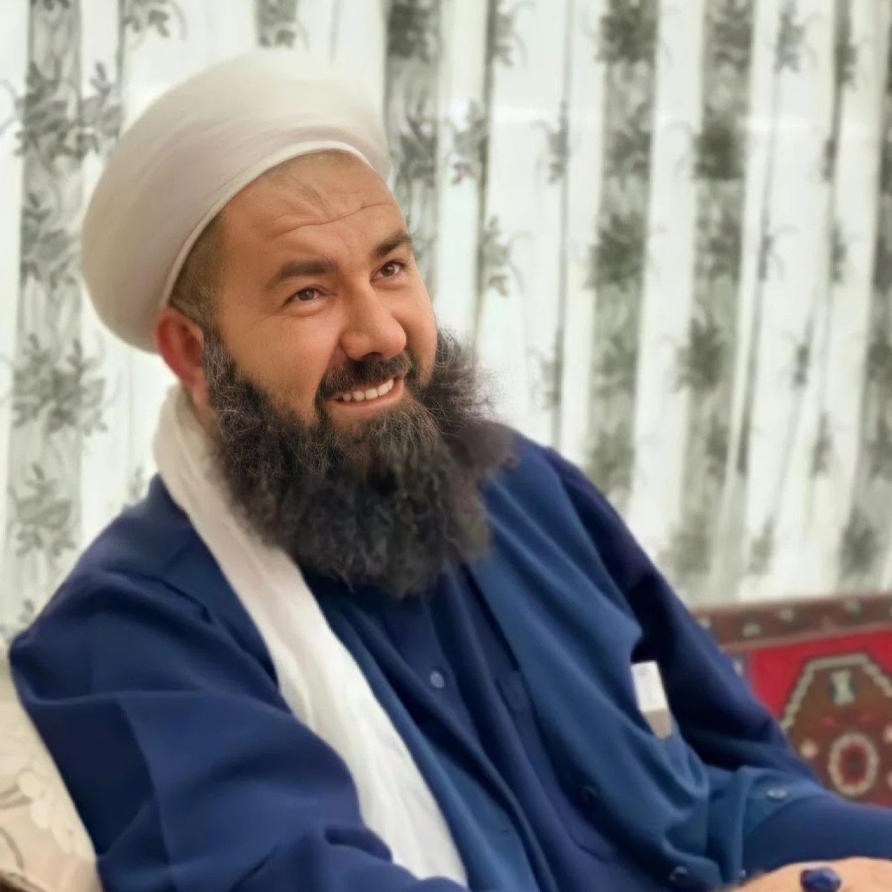 Doktor değil şarlatan!