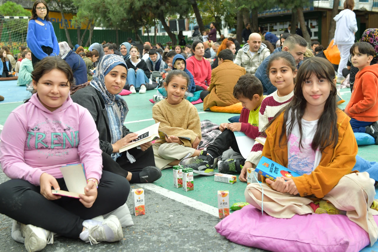 Minderini  kap Esenyurt'a gel