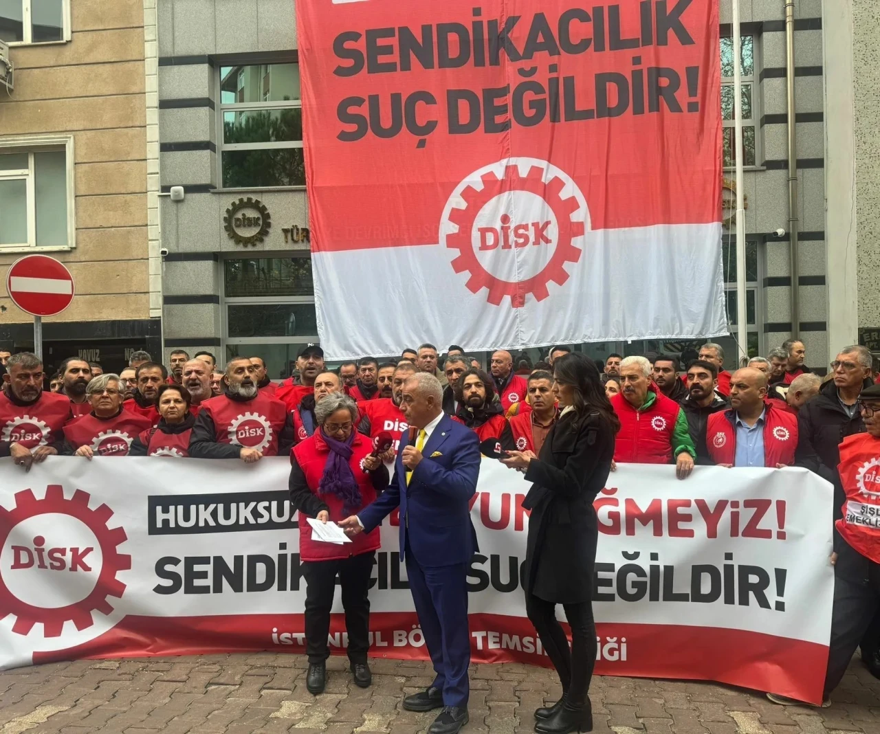 DİSK, İstanbul'u istiyor!