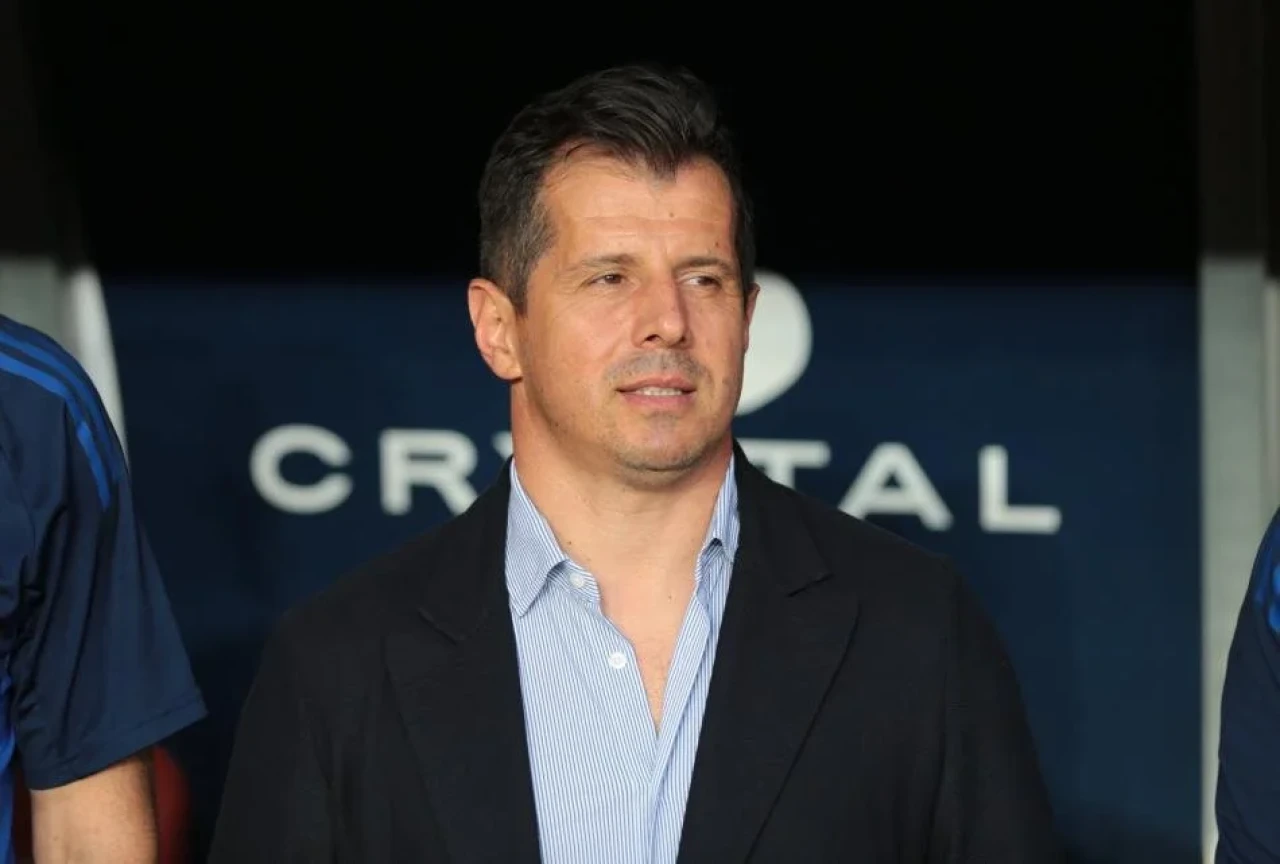 Emre Belözoğlu istifa etti!