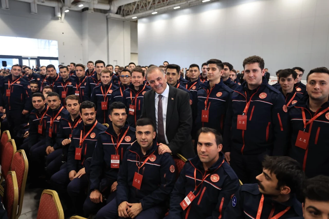 İBB'ye bin 532 yeni memur