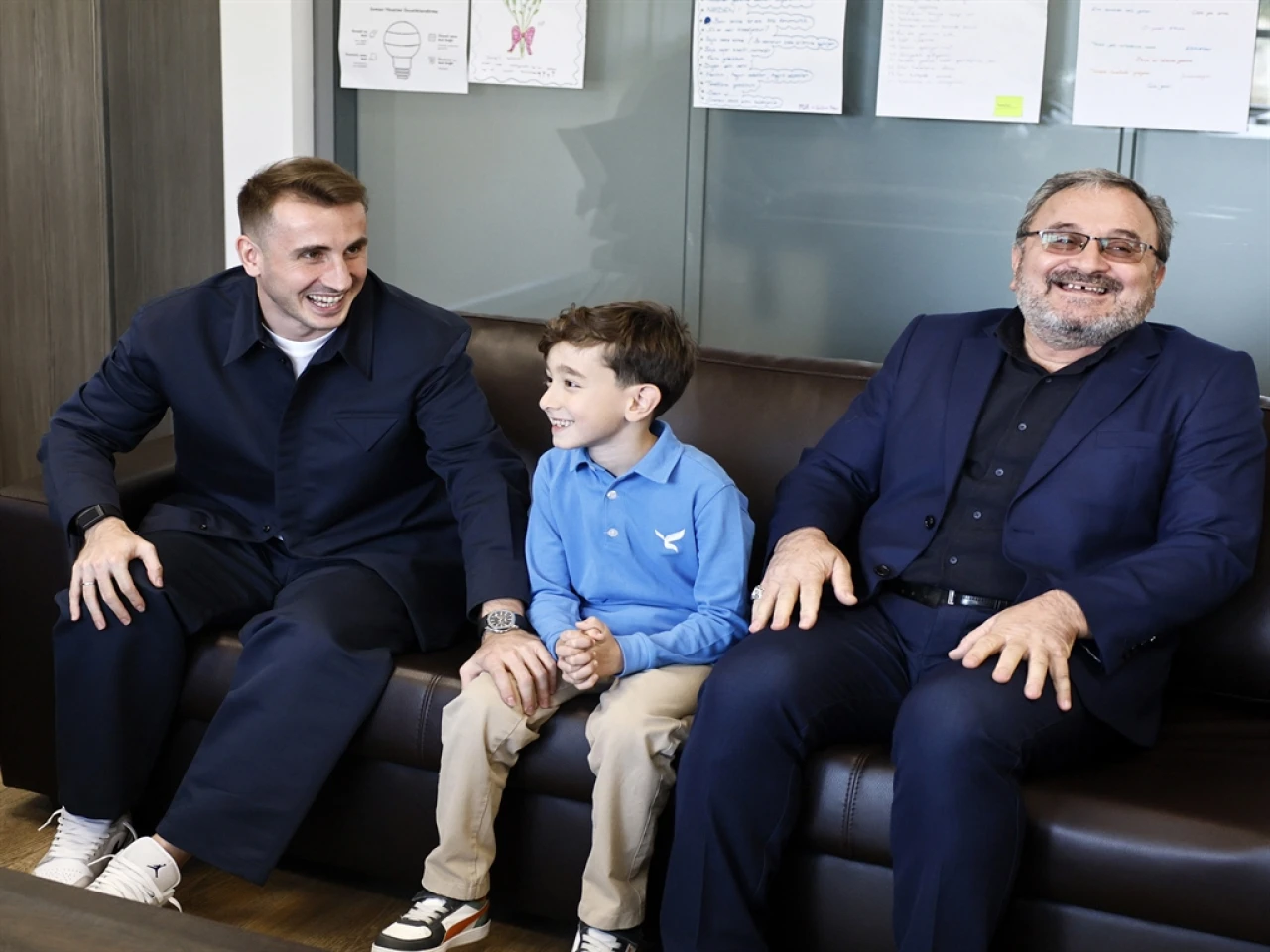 Minik Aras'a Kerem'le havalı kutlama