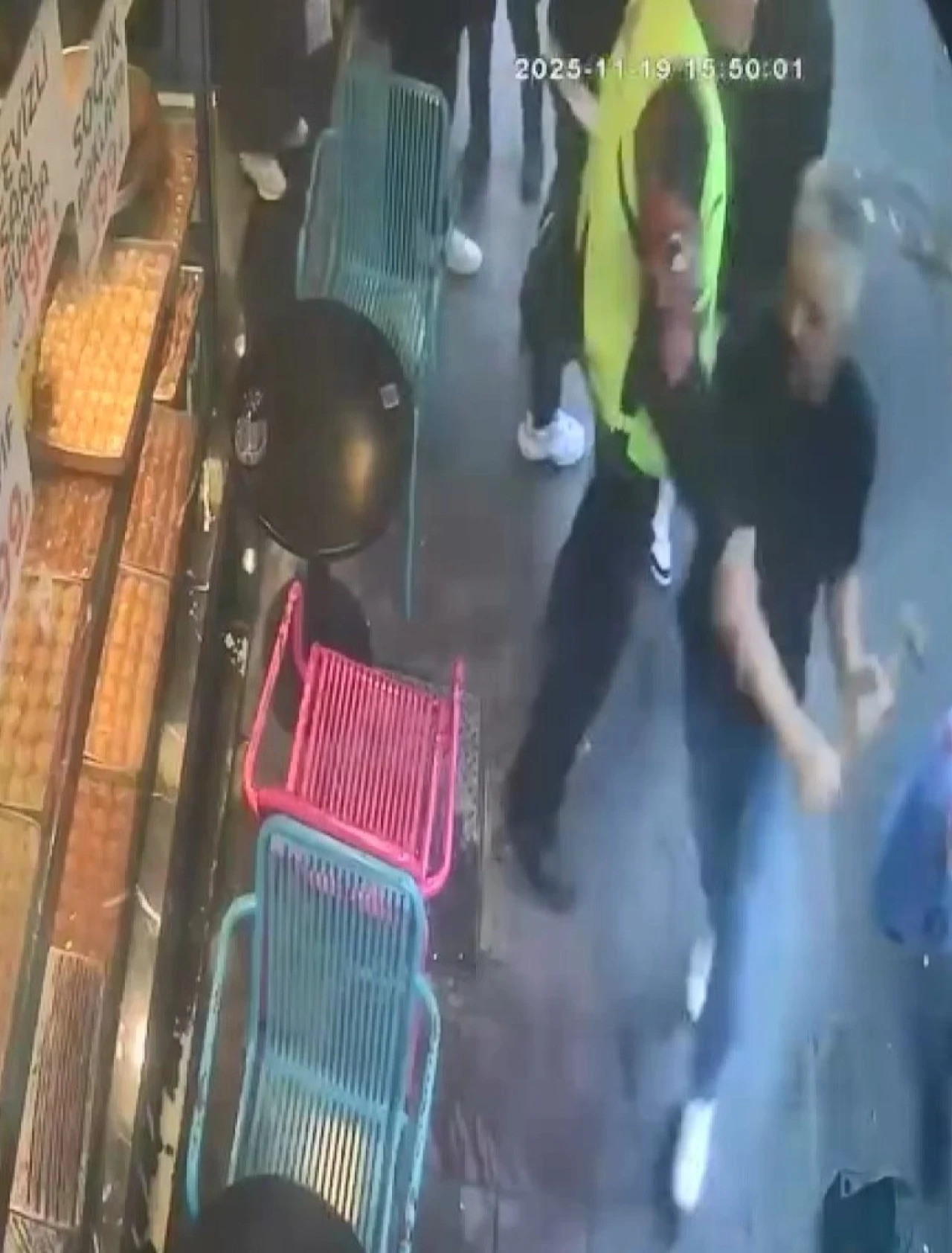 Esnafa psikopat saldırı!