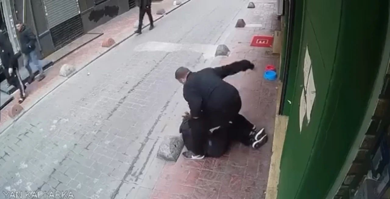 Önce dövdü sonra teslim oldu!