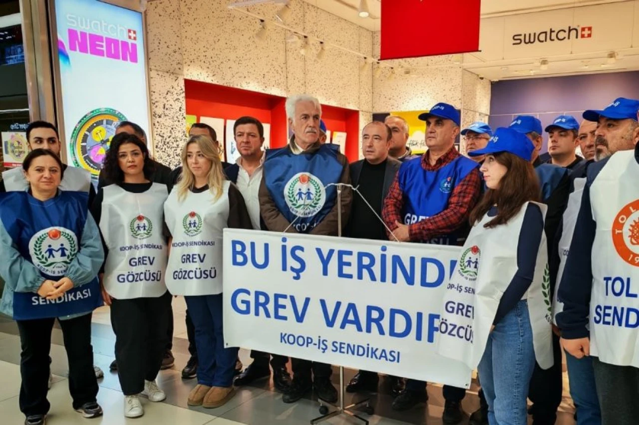 Şişli'de saat işçileri greve çıktı