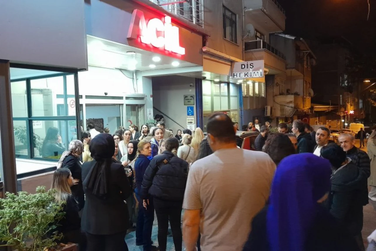 İstanbul'daki özel hastane çalışanlarını beş parasız  işten çıkardı!