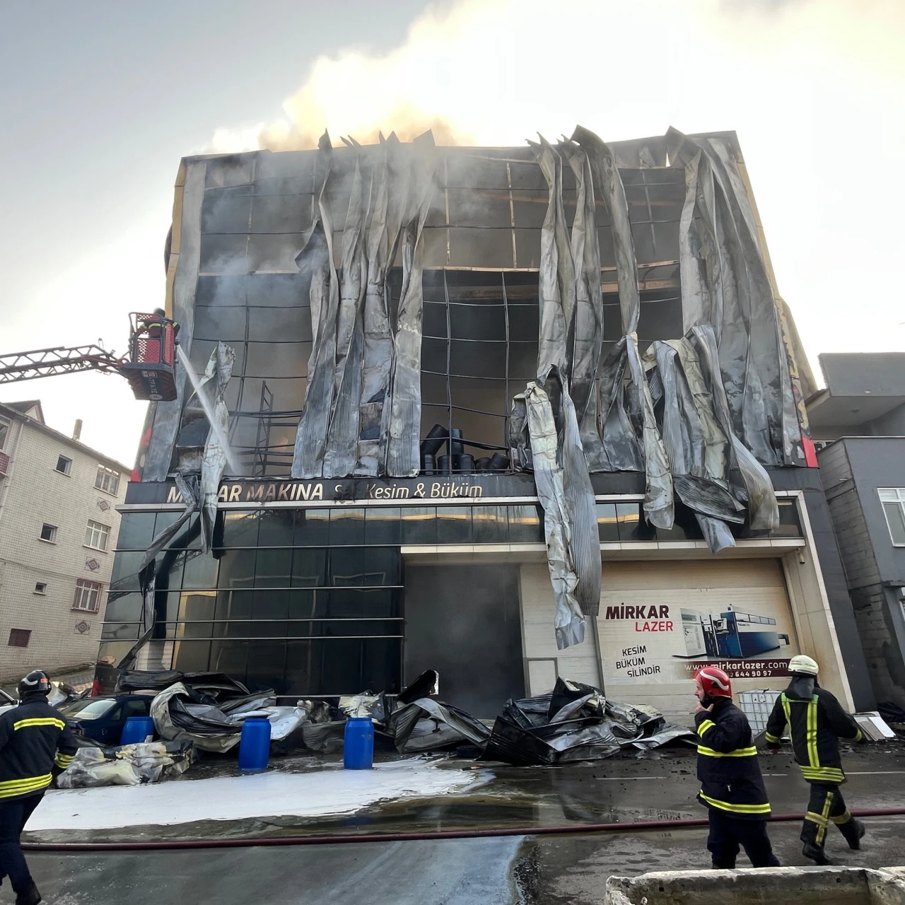 Katliamları durdurun!