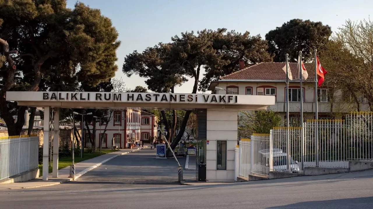Balıklı Rum Hastanesi'nde yapılan sahte reçete operasyonunda 3 kişi tutuklandı!
