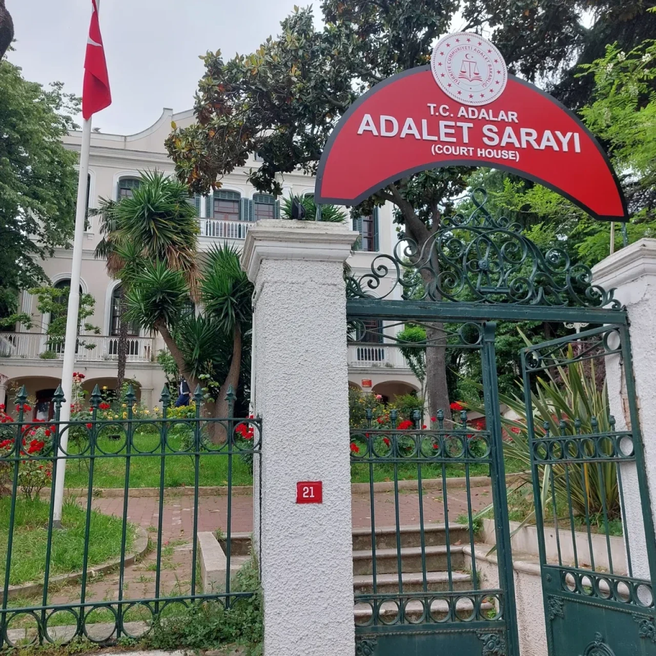 Büyükçekmece'den sonra Adalar Adliyesi'nde de soygun yapıldığı ortaya çıktı!