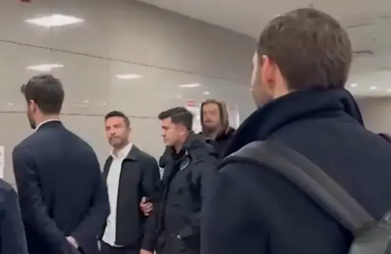 Eski milli futbolcu Gökhan Gönül'e ev hapsi kararı