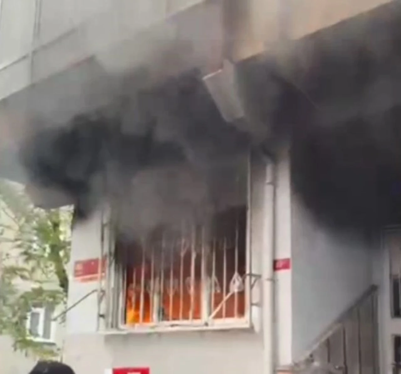 Çakmakla oyunun sonu yangınla bitti