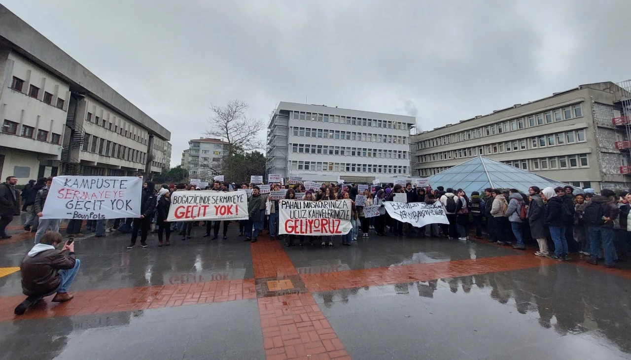 Boğaziçili öğrenciler direniyor!