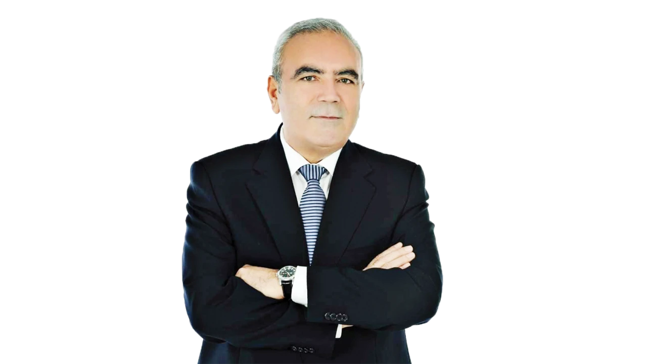 Hayırsever İş İnsanı Mustafa Baysan CHP Gülnar İlçe Örgütü'nü kiracılıktan kurtardı