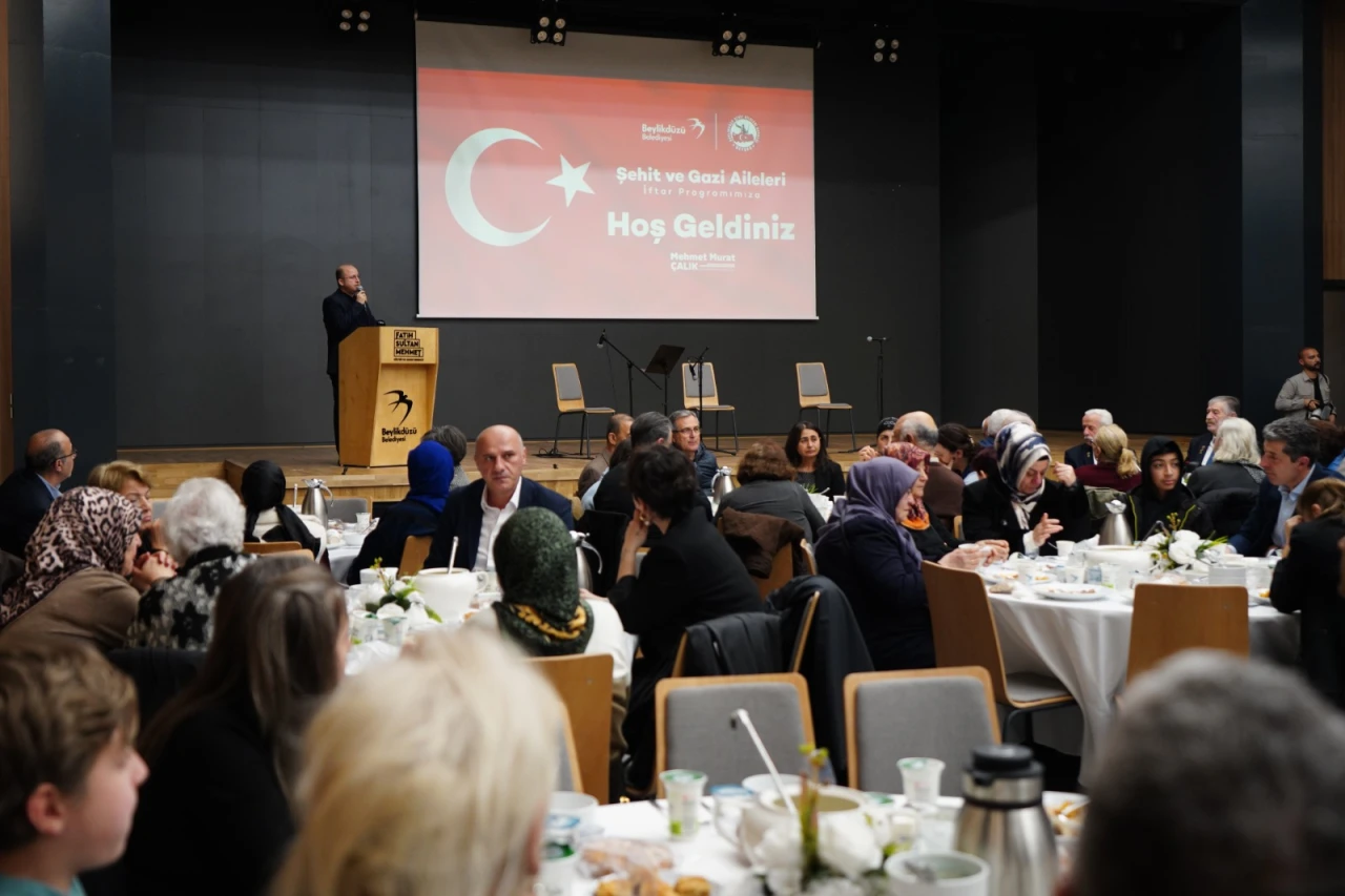 Şehit Aileleri Beylikdüzü'nde iftarda bir araya geldi