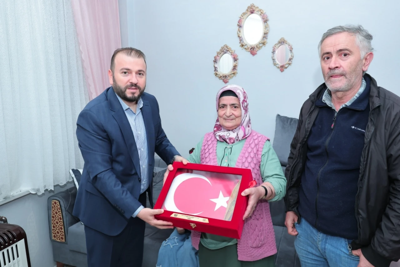 Arnavutköy'de şehit aileleri unutulmadı