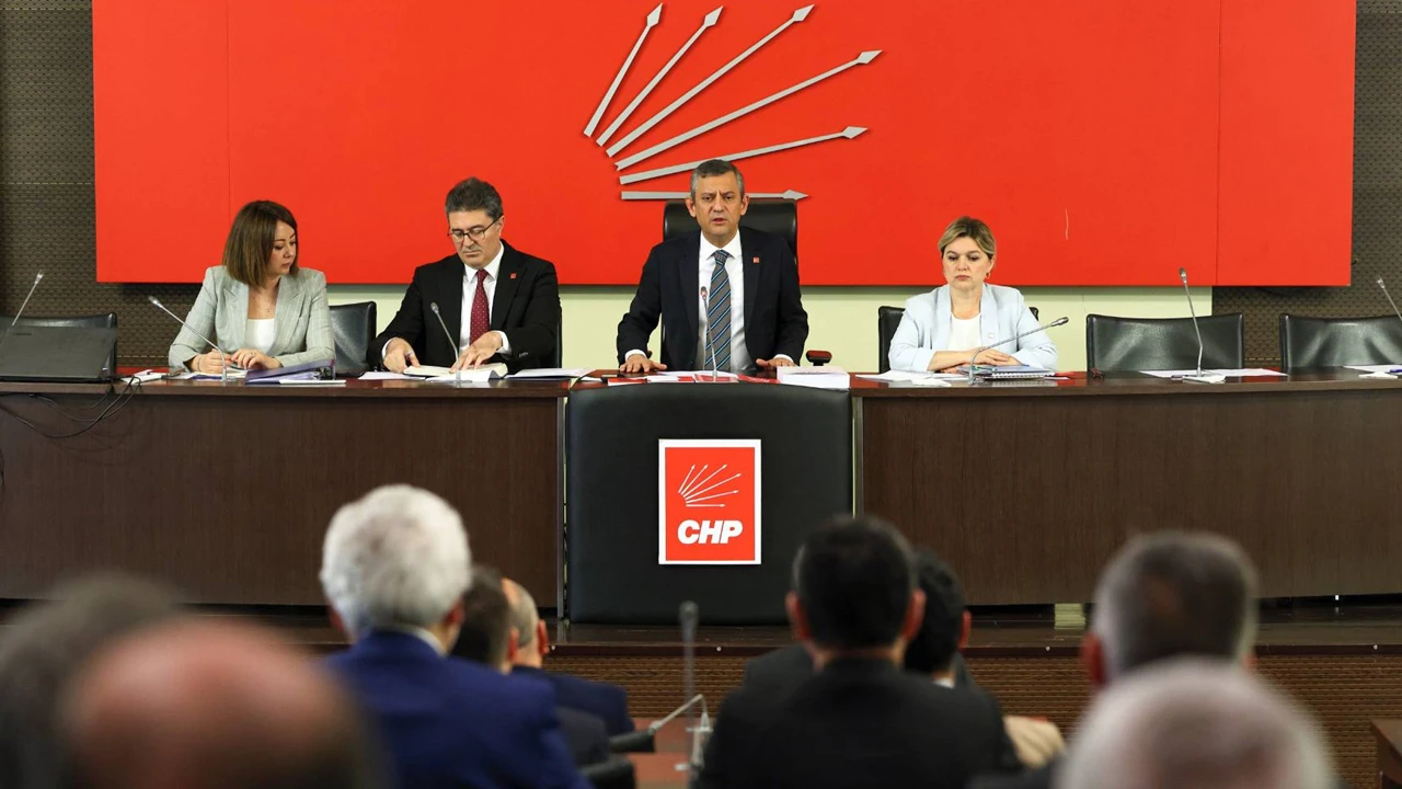 CHP PM toplandı: İmamoğlu'nun adaylığı oylanacak