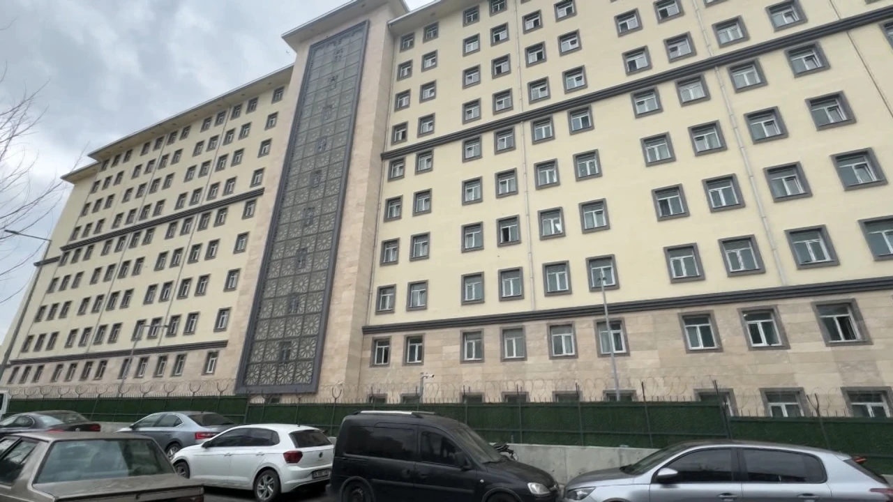 Avcılar'da yurt sapığı!