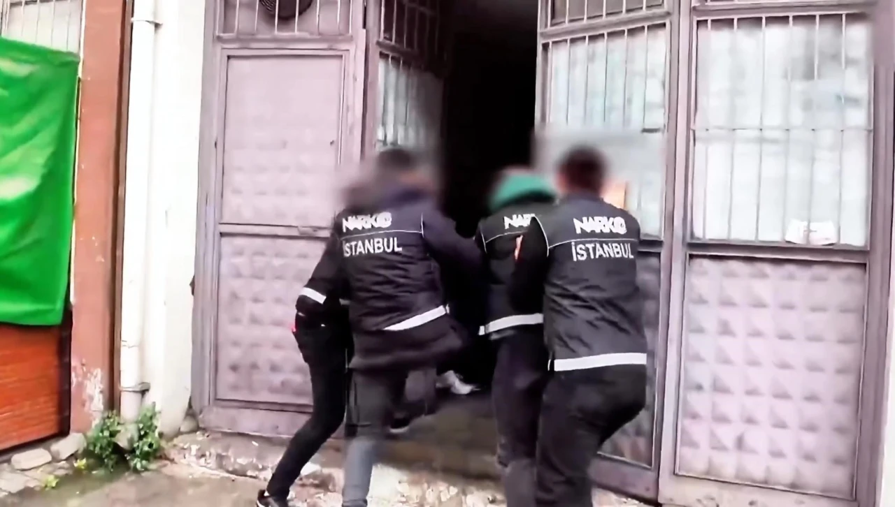 Zehir tacirlerine ağır darbe