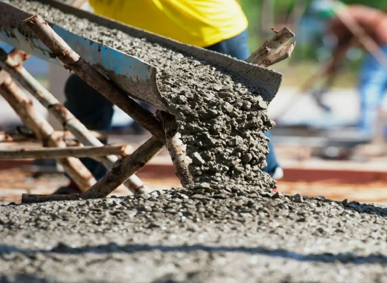 Sahte beton dökmüşler!