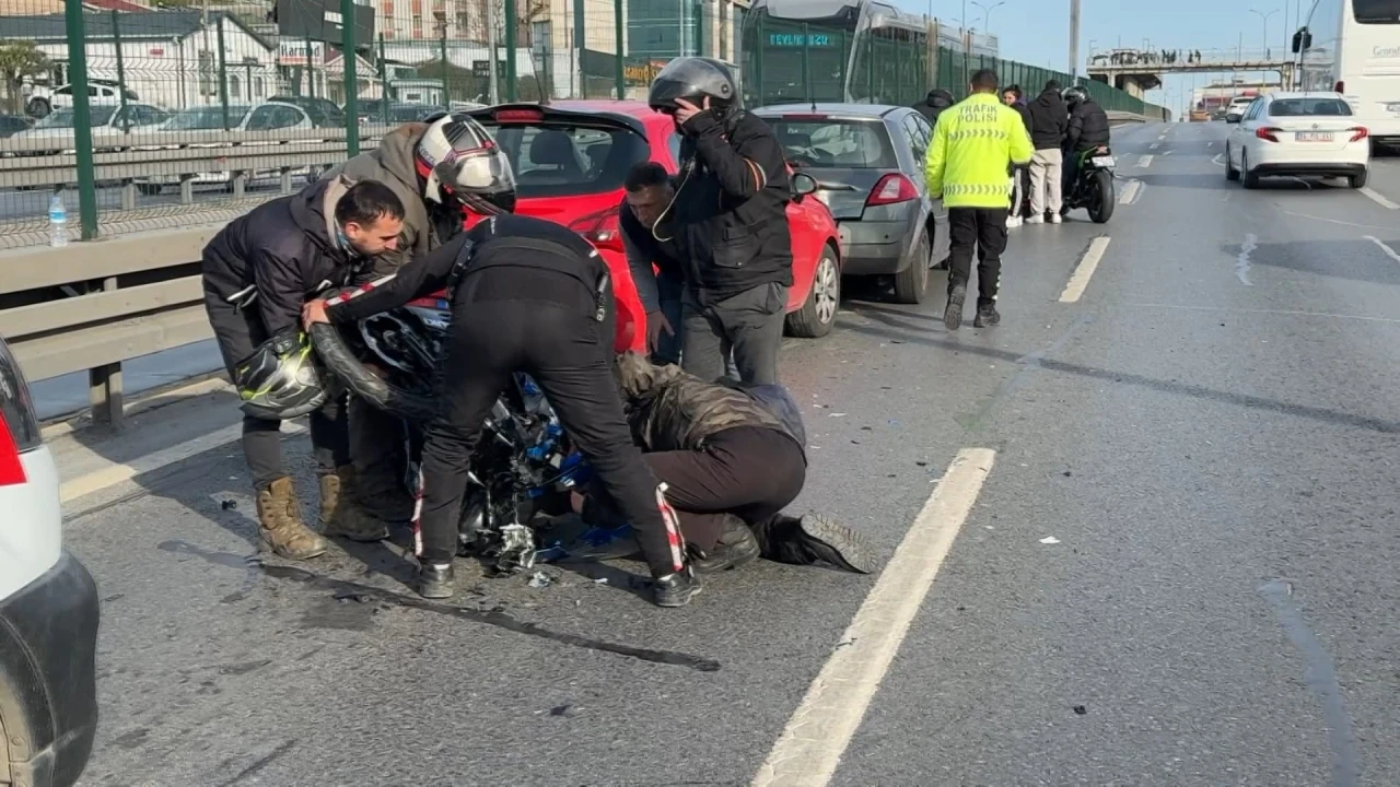 Avcılar'da şaka gibi kaza