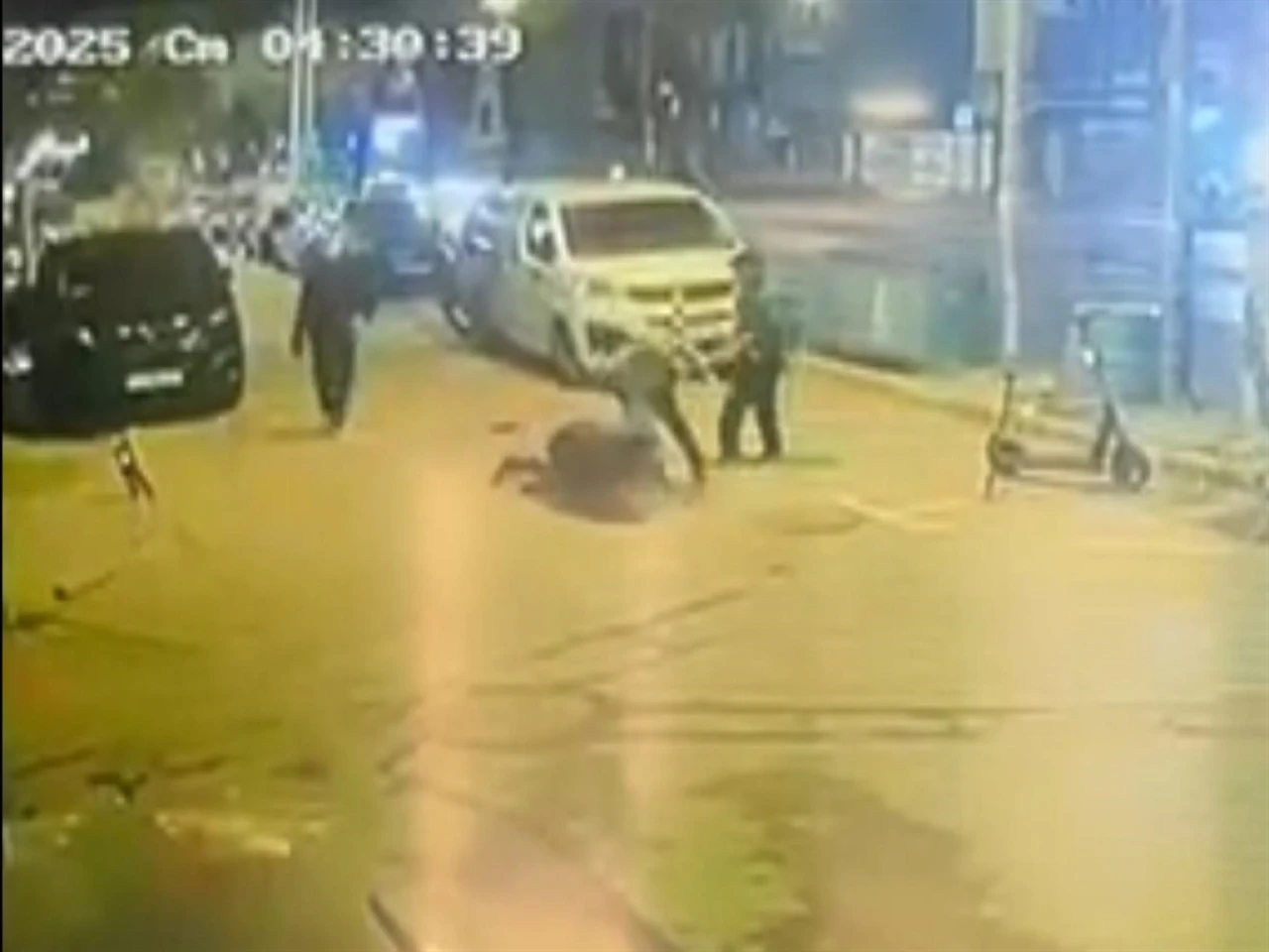 Karaköy’de fırın çalışanını tekme tokat dövüp gasp ettiler