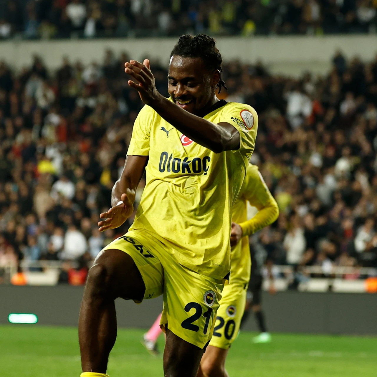 Osayi göze girmeyi başardı