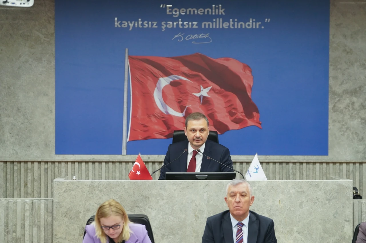Beylikdüzü Başkan Vekili Çebi: Başkanımız esaret altında!
