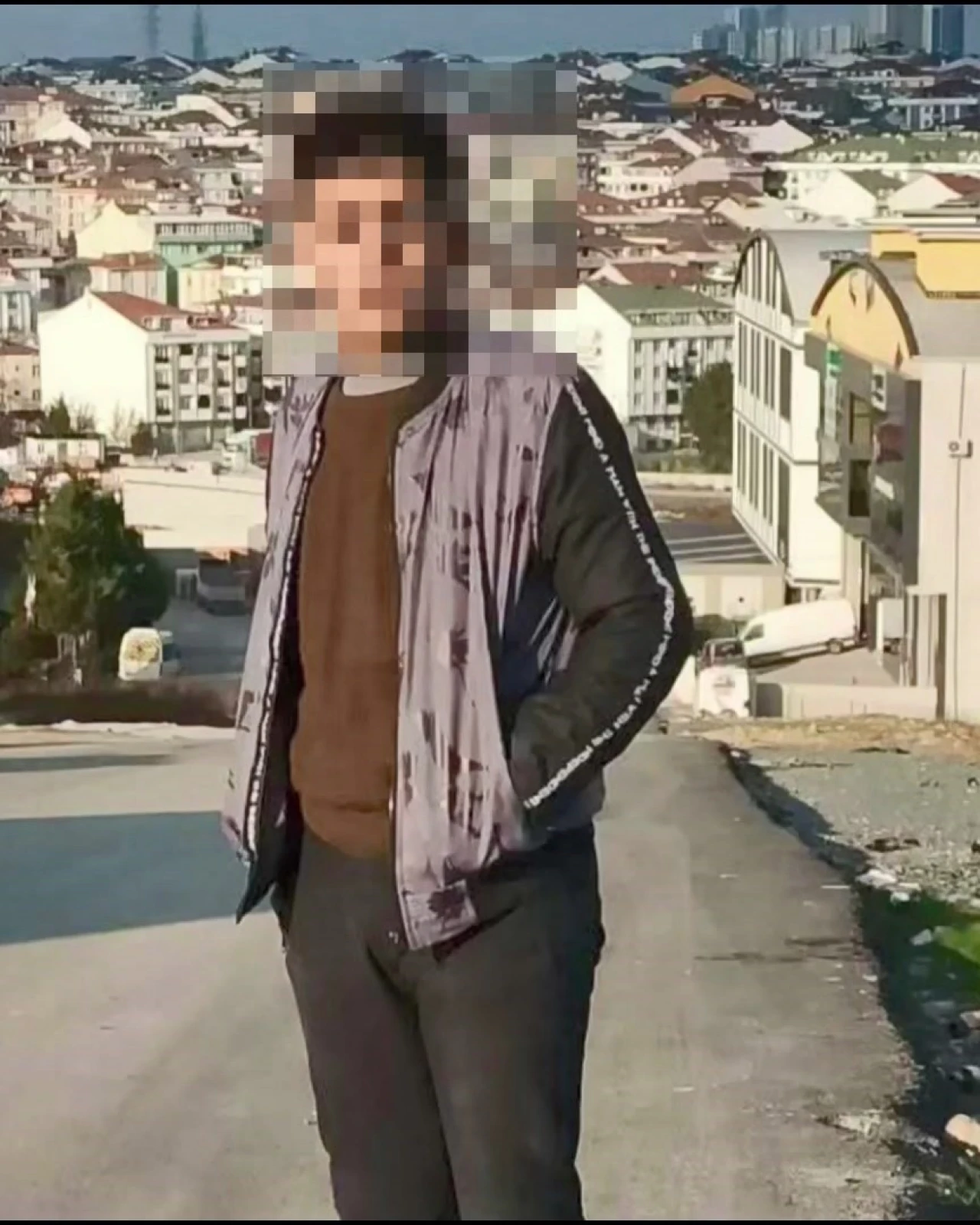 Büyükçekmece'de boş arazide bir gencin ölüsü bulundu!