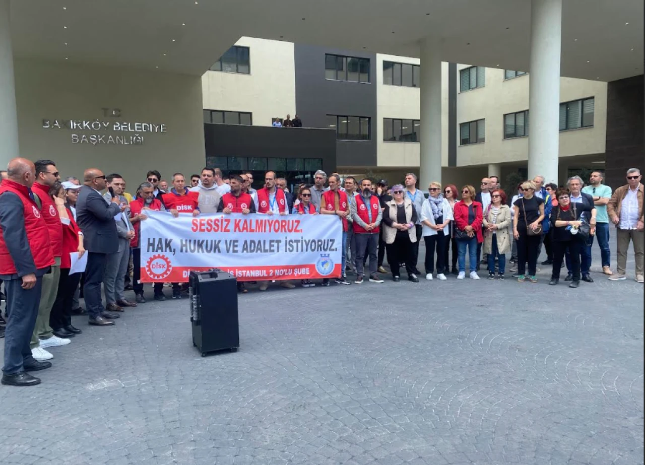 Bakırköy Belediyesi önünde eylem; Sendikalar endişe içinde...