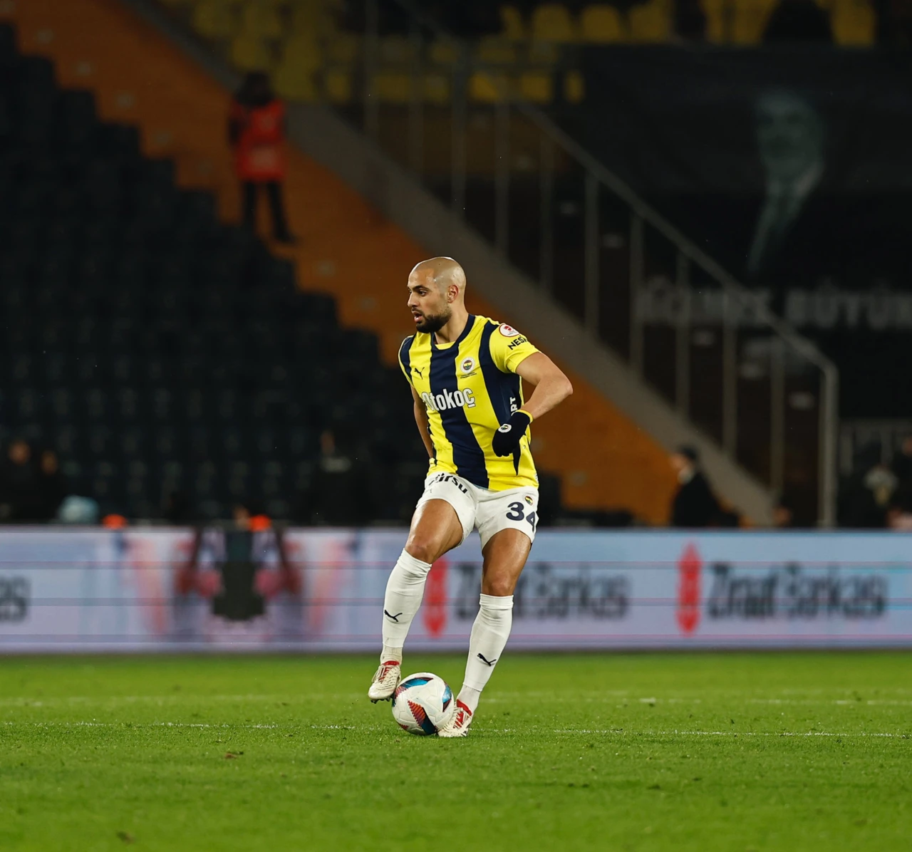 Amrabat'a talip çıktı