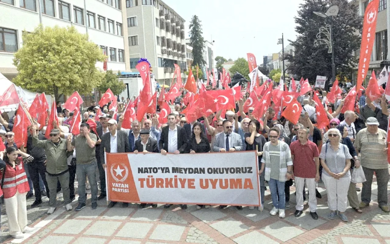 Dedeağaç’taki NATO tatbikatı Edirne’de protesto edildi