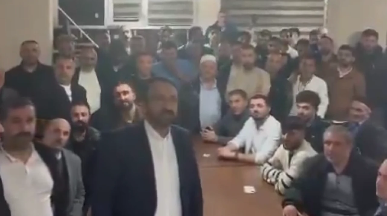 Esenyurt'ta pazar sorunu çözüldü pazar esnafının eylemi başlamadan sona erdi