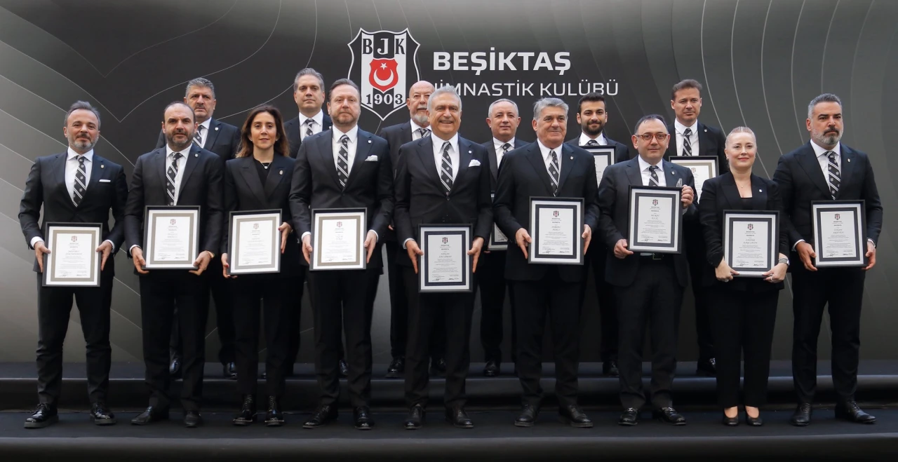 Adalı: Beşiktaş'a hizmet edeceğiz