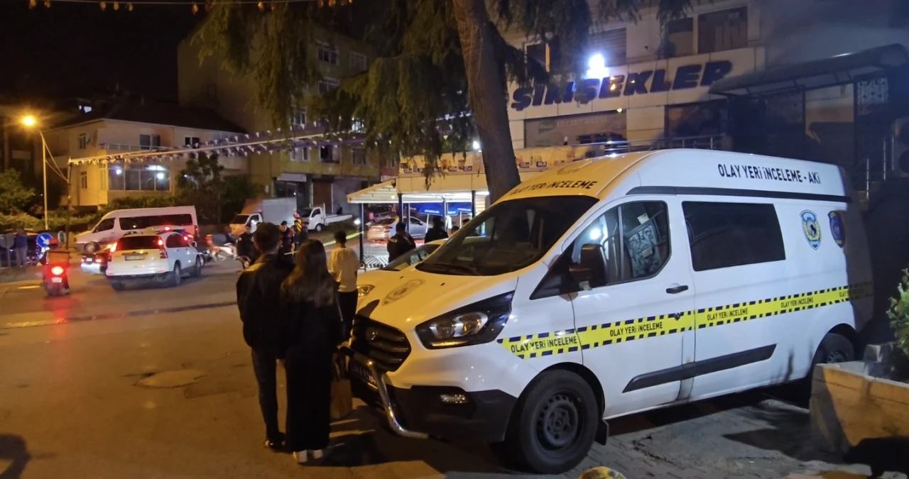 7'inci kattan aşağı atladı!