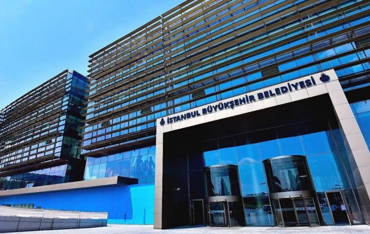 İBB'ye operasyon üstüne operasyon! 7 kişi tutuklandı!