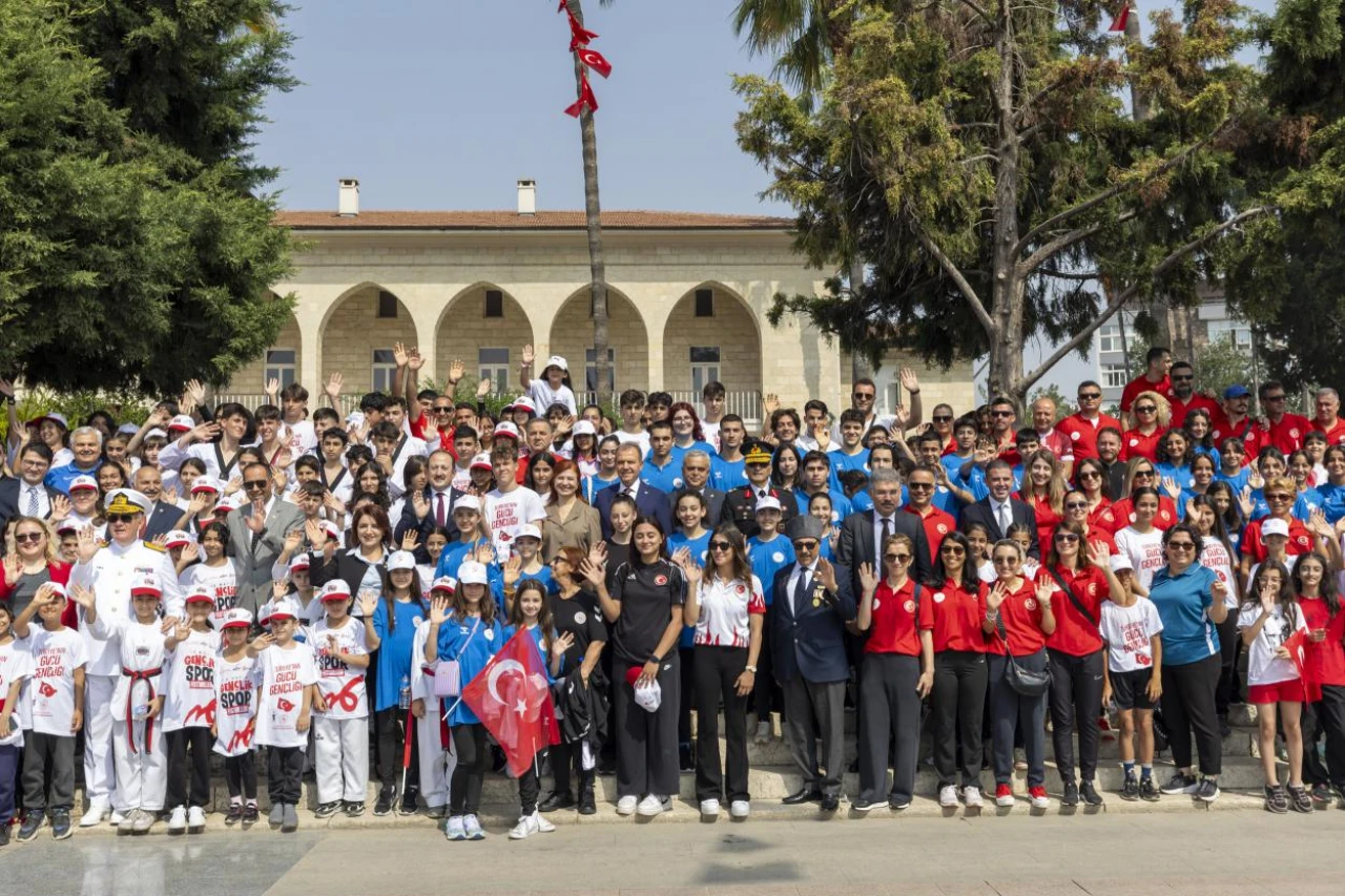 Başkan Seçer, 19 Mayıs Kutlamasına katıldı