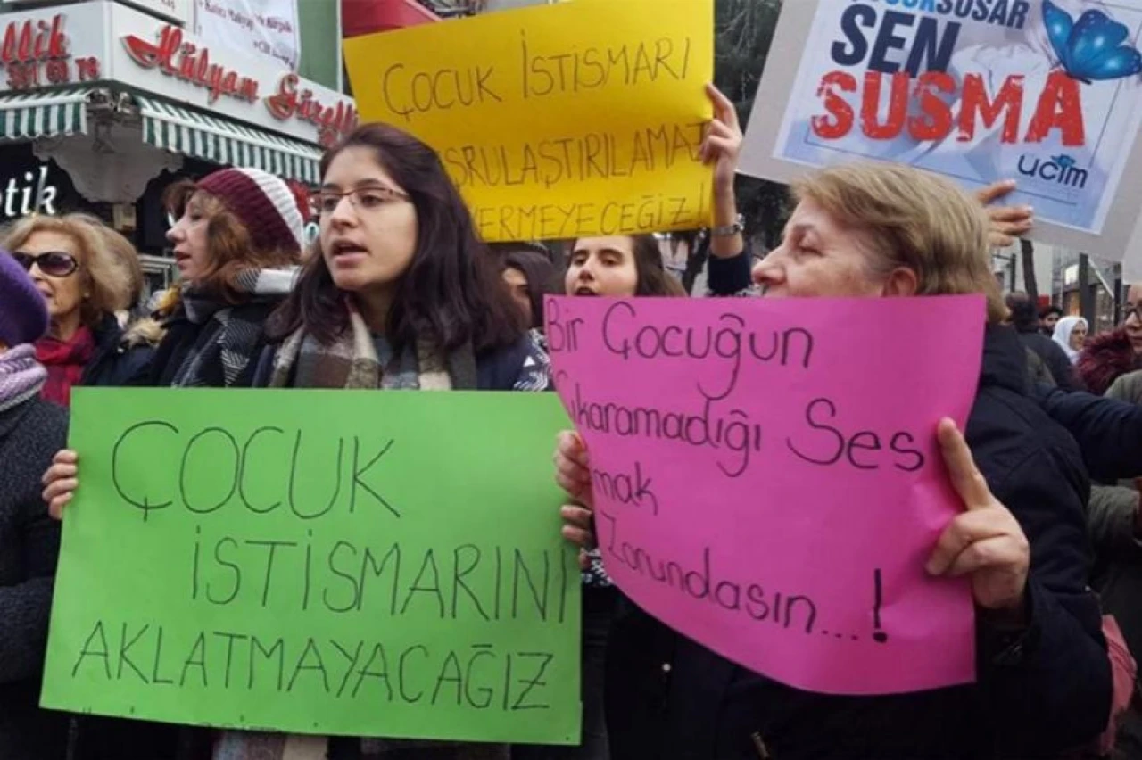 24 yılda toplam 590 bin 317 18 yaş altı doğum yaşandı