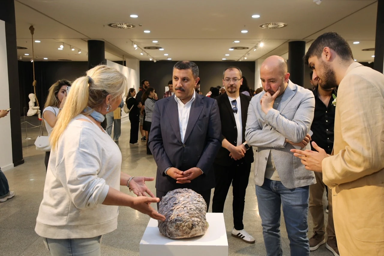 Zıtlık Sergisi kapılarını açtı