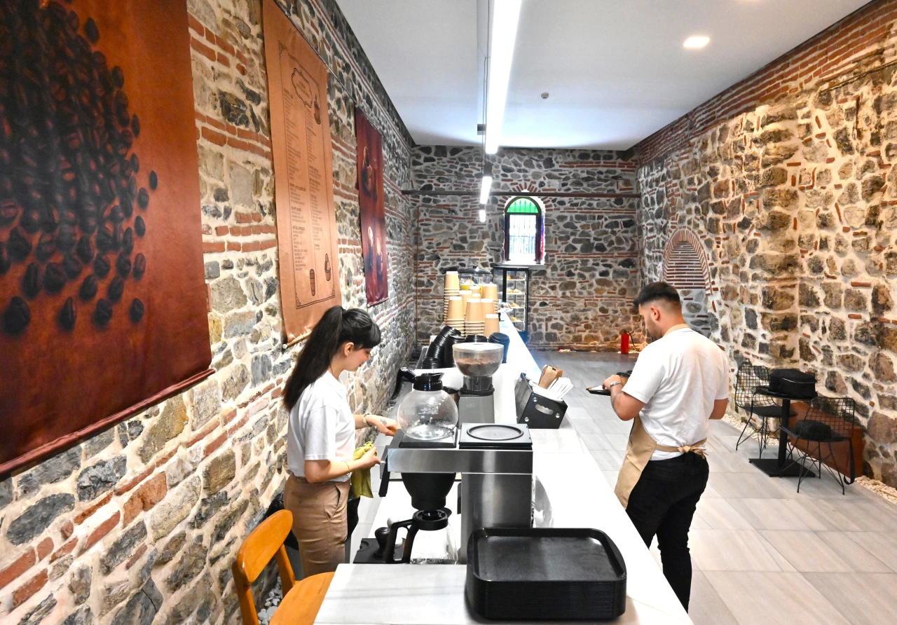 Kethuda Kafe hizmete girdi