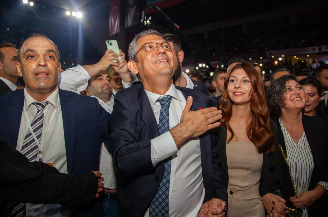 Erteleme kararı sonrası ilk açıklama: Siyasi bir operasyon!
