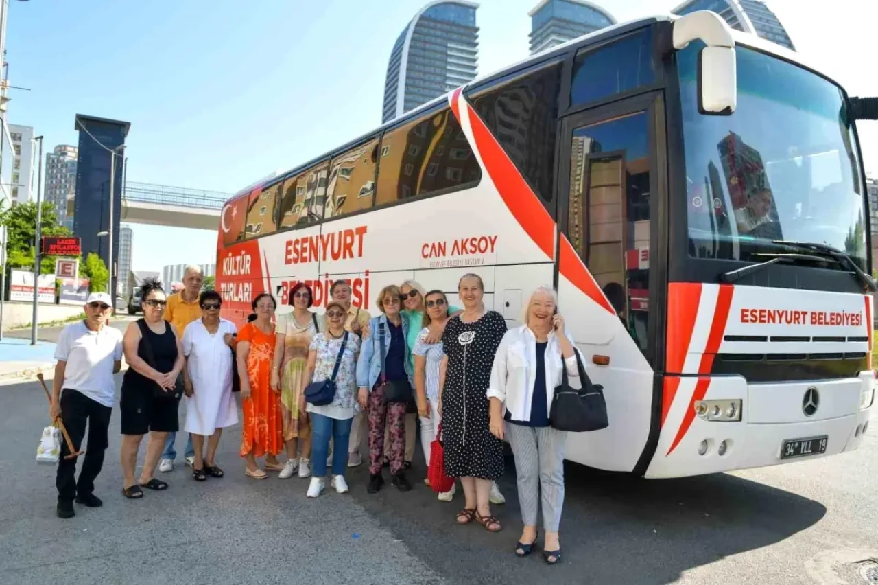 Esenyurt Belediyesi'nden vatandaşlara ücretsiz tur