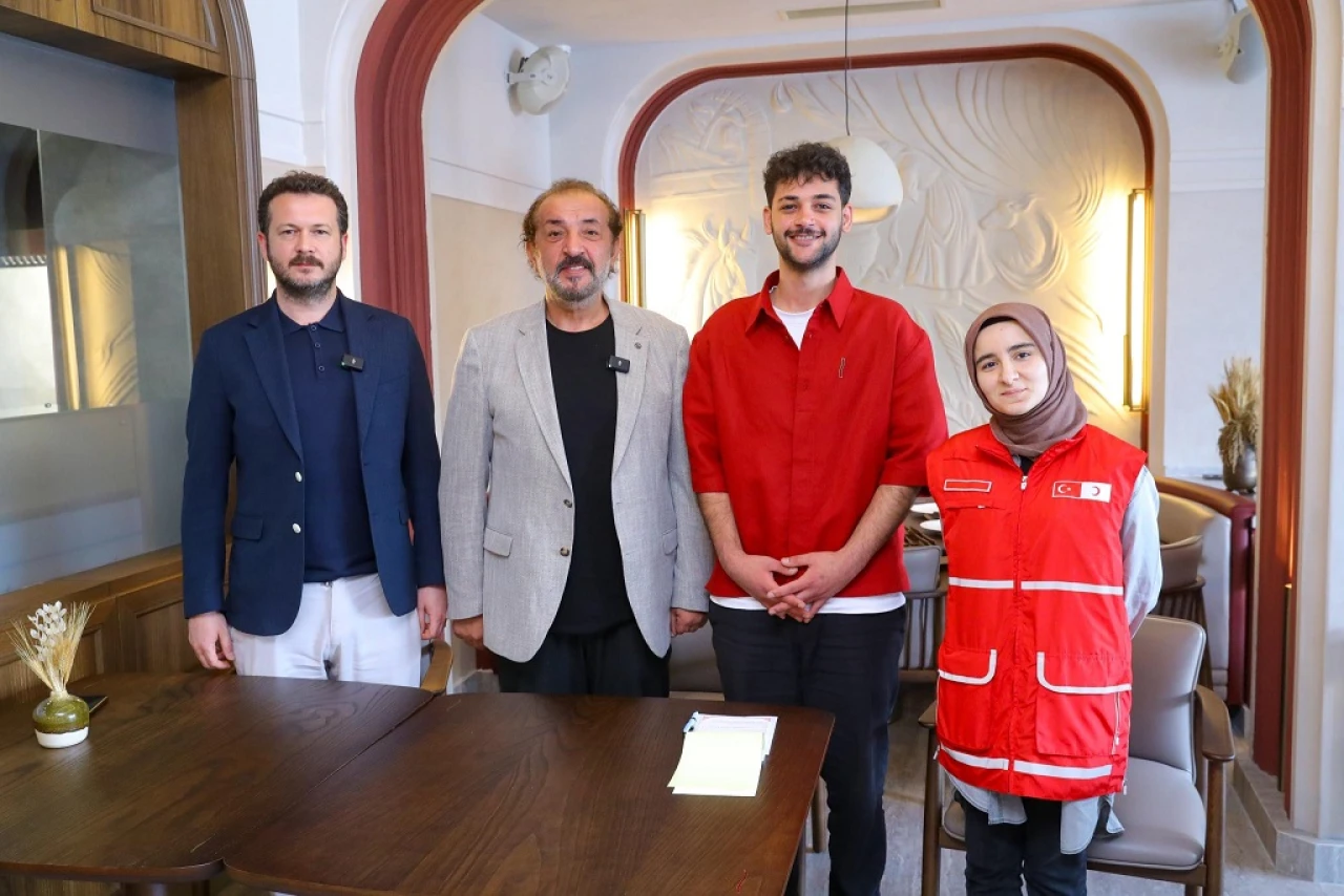 Ünlü şeflerden Kızılay çağrısı