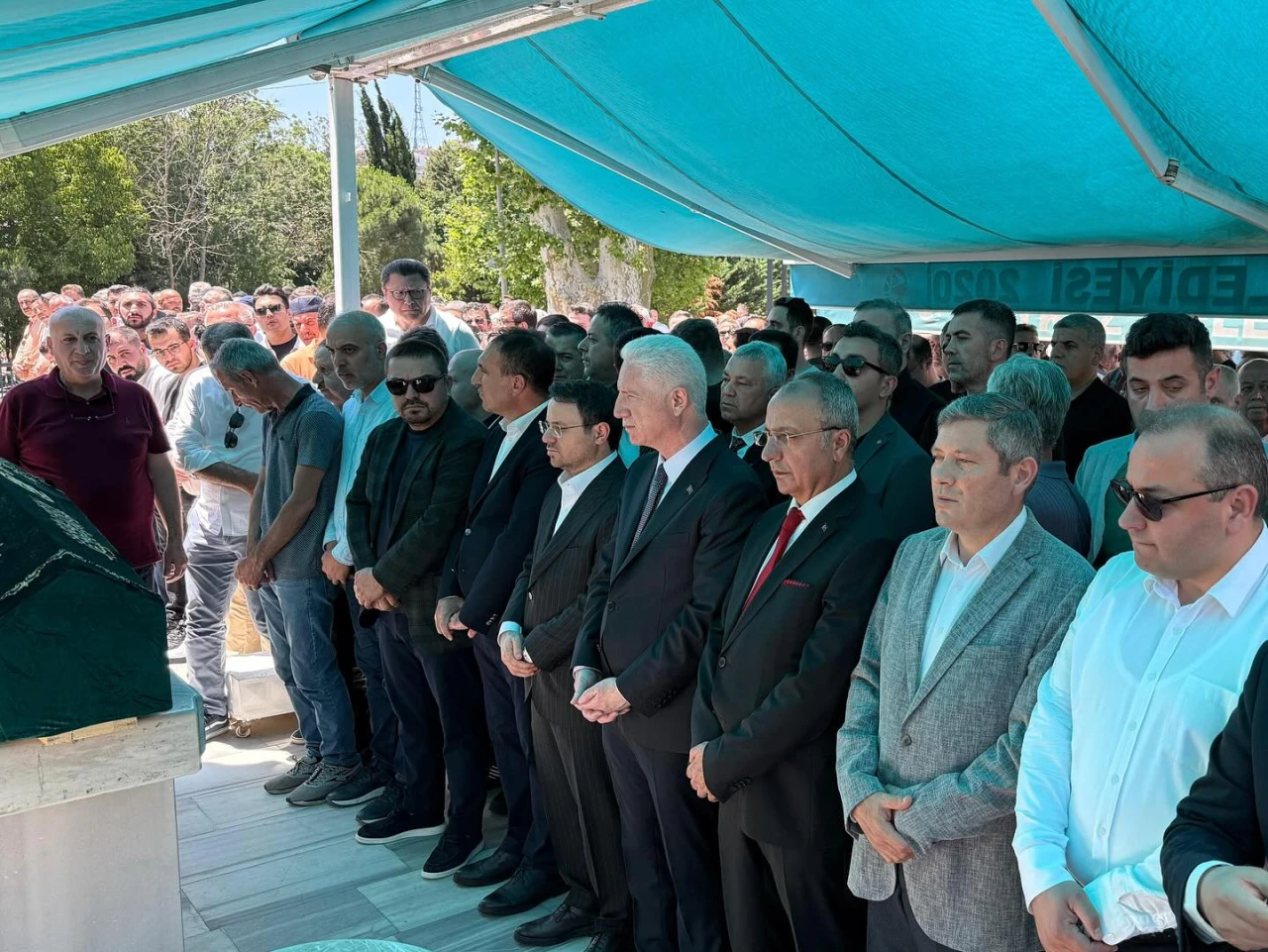 Büyükçekmece Kaymakamı Ali İkram Tuna’nın  babası son yolculuğuna uğurlandı