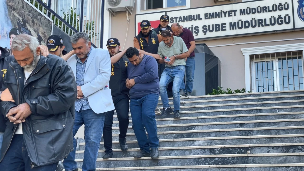 İstanbul'da change operasyonu